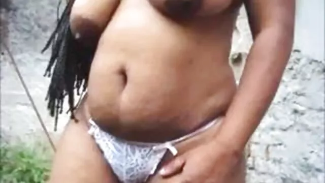 BDSM ఫక్ వీడియోలో పెద్ద టిట్స్‌తో ఉన్న కామంగల అందగత్తె వేశ్య చెడుగా స్క్రీవ్ తెలుగు బ్లూ ఫిలిం సెక్స్ తెలుగు చేయబడింది